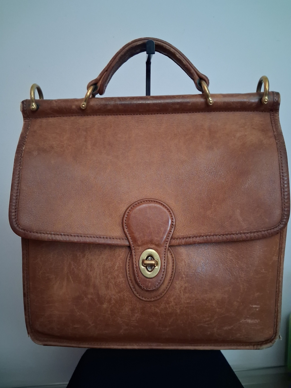 Vintage Coach Willis Bag (Re-Release)